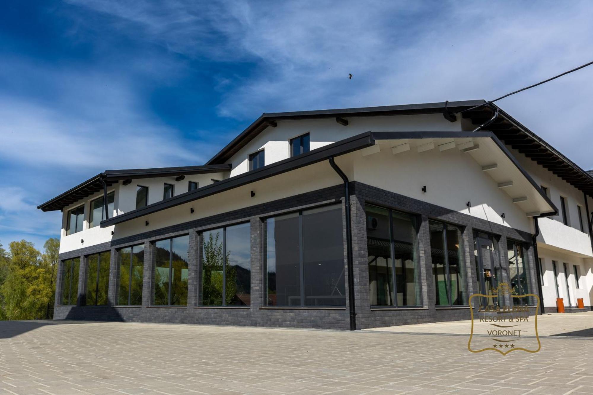Casa Elena - Resort & Spa Voroneţ Exterior foto